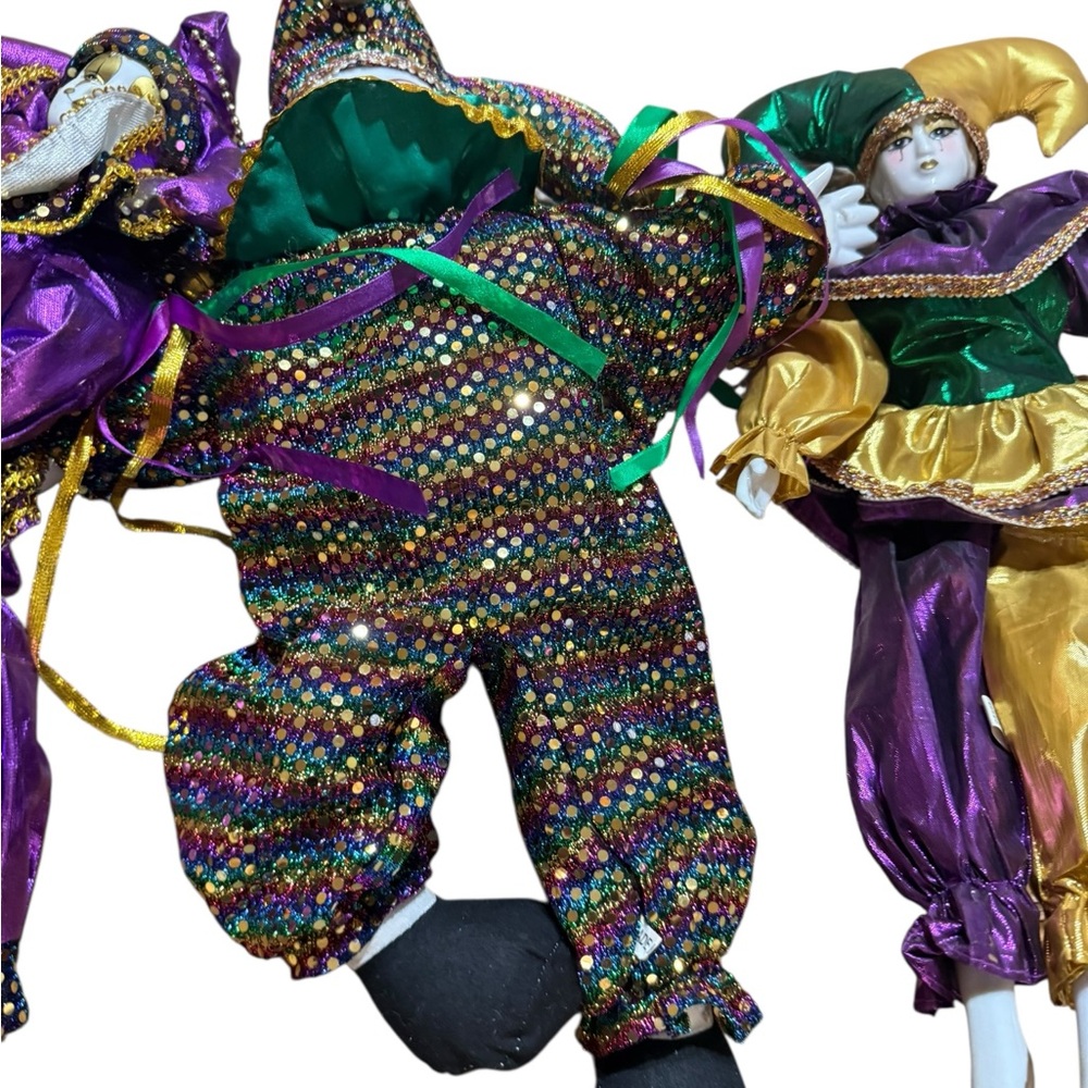 Vintage Mardi Gras Porcelain Jester Dolls Set Purple Green Gold Harlequin Clowns - Picture 6 of 6